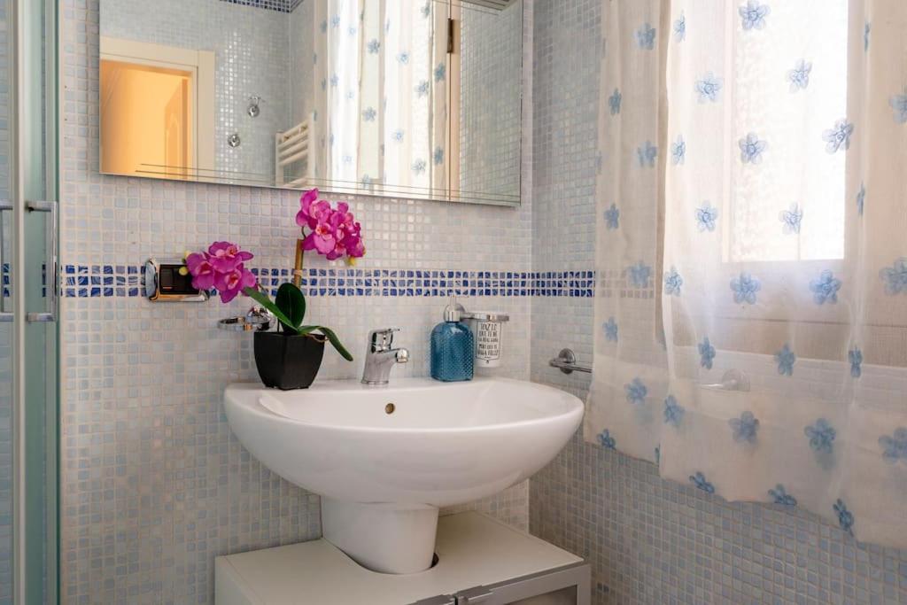 Carlotta - Italian Living Bari Exterior foto
