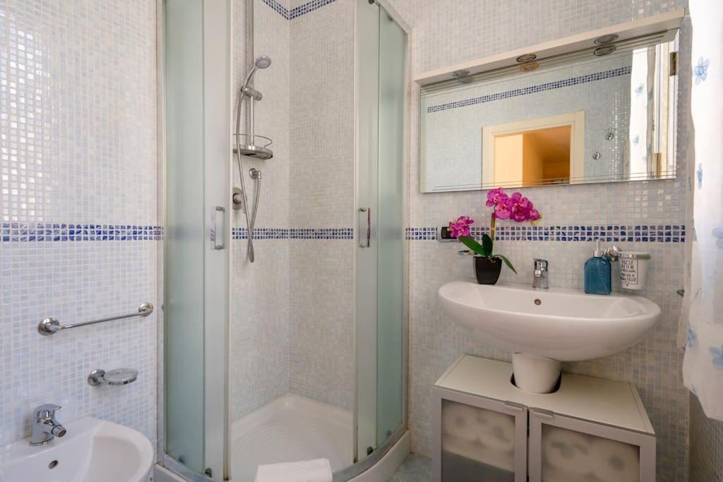 Carlotta - Italian Living Bari Exterior foto