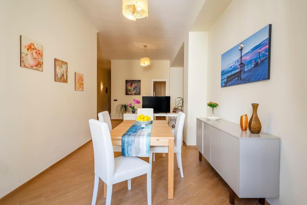 Carlotta - Italian Living Bari Exterior foto